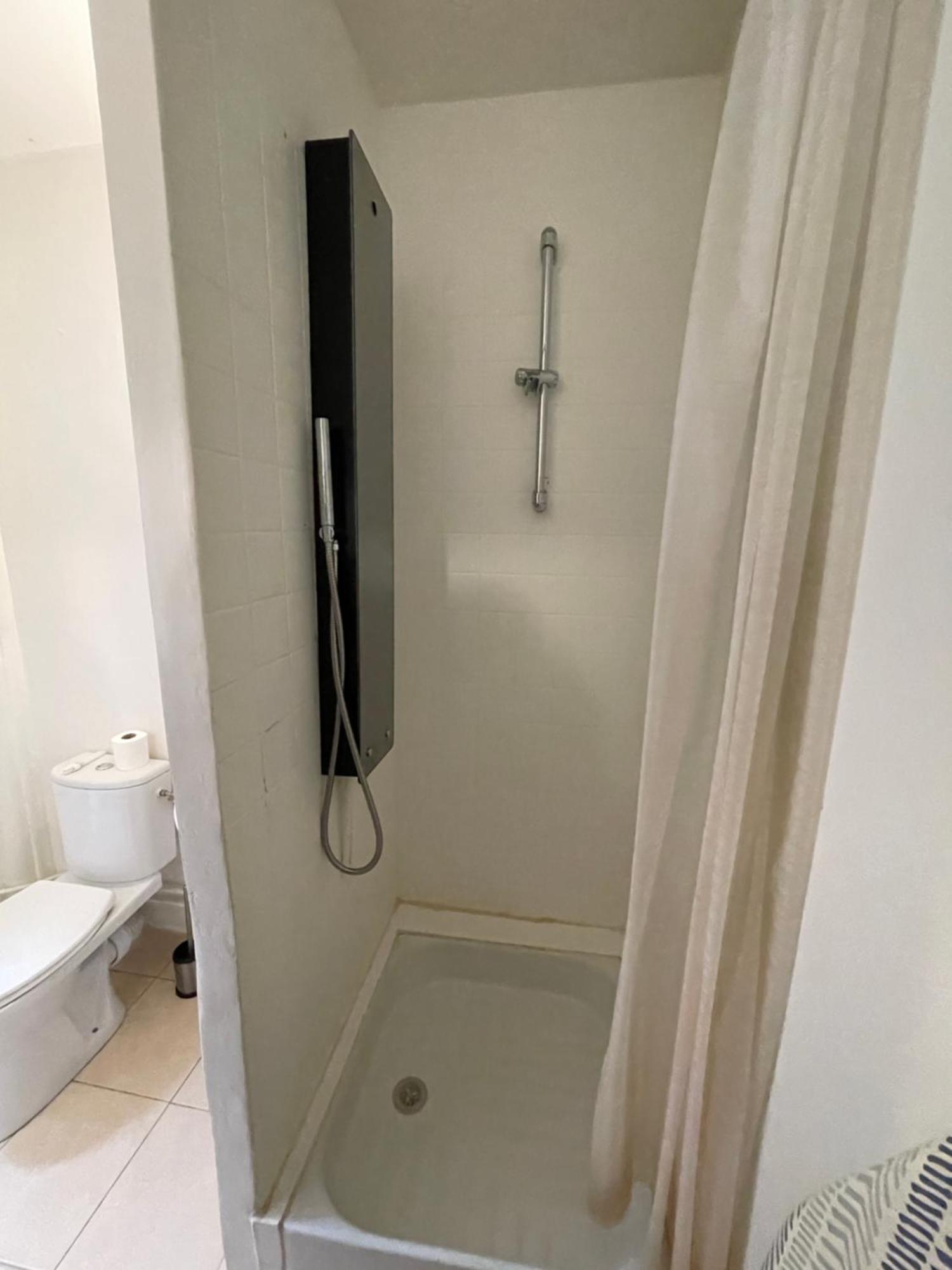 Cosy Studio In The Center Of Clichy Apartamento Exterior foto